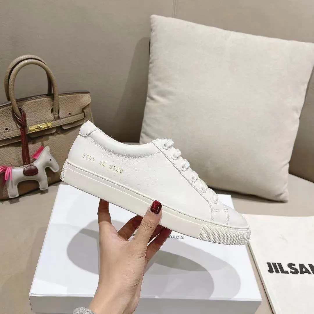 👟👟Ex-factory price 440👟👟 Marni Mani, popular online celebrity style, Taobao, popular single style in physical stores! Thick-soled, elevated classic cross-strap, color-blocked flat-soled cowhide open-toe European and American style women's sandals. Fabric: Cowhide Lining: Sheepskin Outsole: Rubber Button: Gold Size: 35-40
